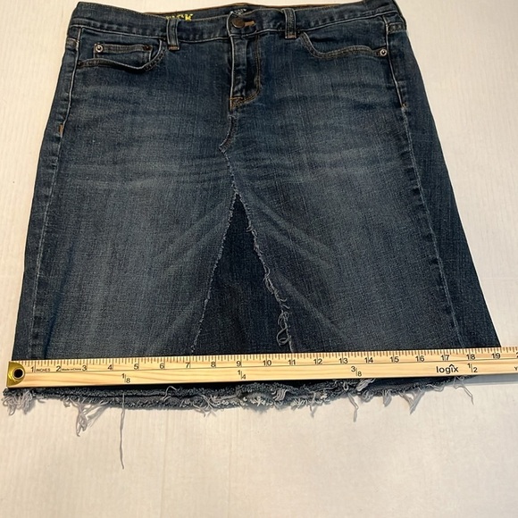 J. Crew Women's Matchstick Raw Frayed Hem Denim Skirt Size 14 - Picture 5 of 13